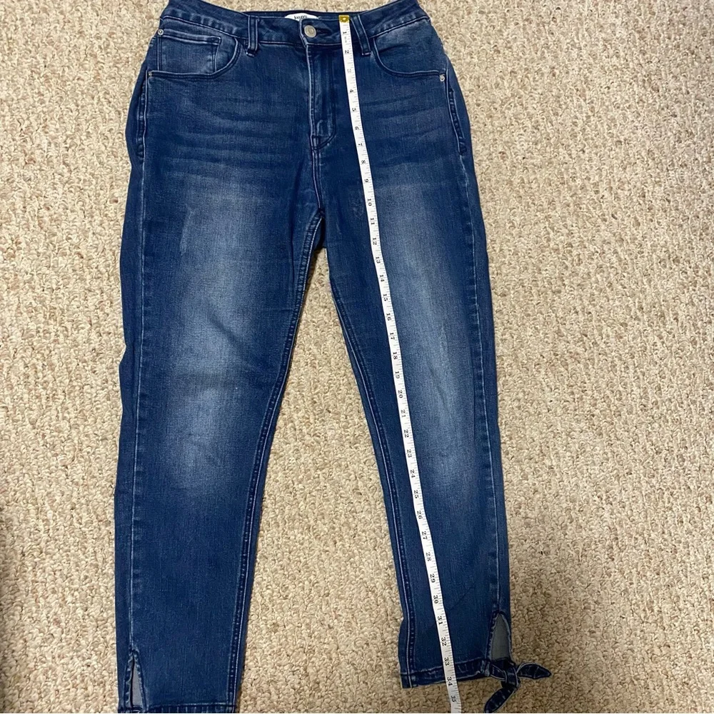 Classic Blue Women's Jeans - Picture 8 of 8